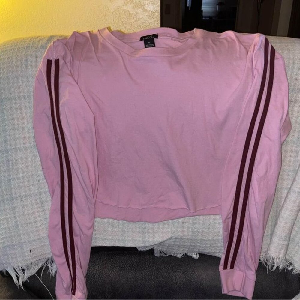 Rue21 Pink Midriff Top, Like New!